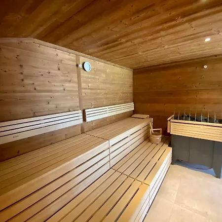 Der Dolomitenhof - Tristach 利恩茨