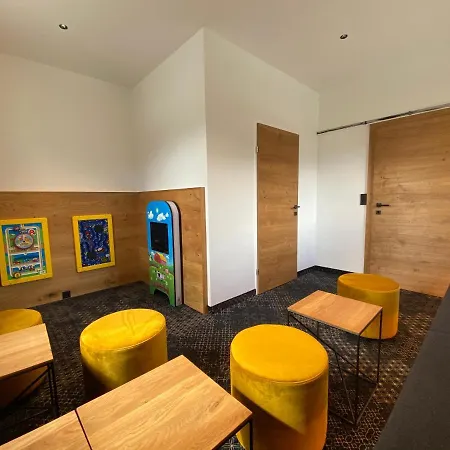 Отель Der Dolomitenhof