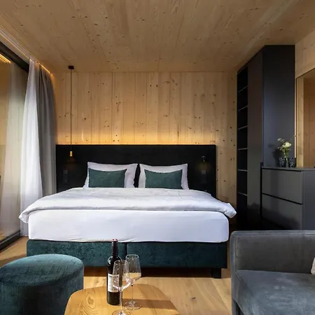 Der Dolomitenhof 3* Лиенц