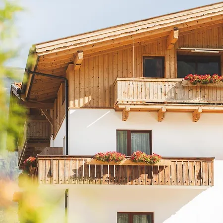 Der Dolomitenhof Hotel