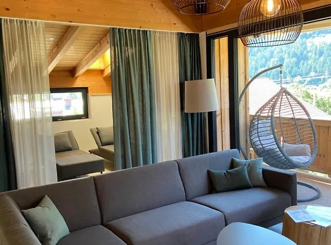 Der Dolomitenhof - Tristach 3*