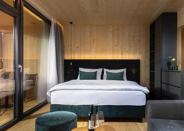 Der Dolomitenhof - Tristach Hotel