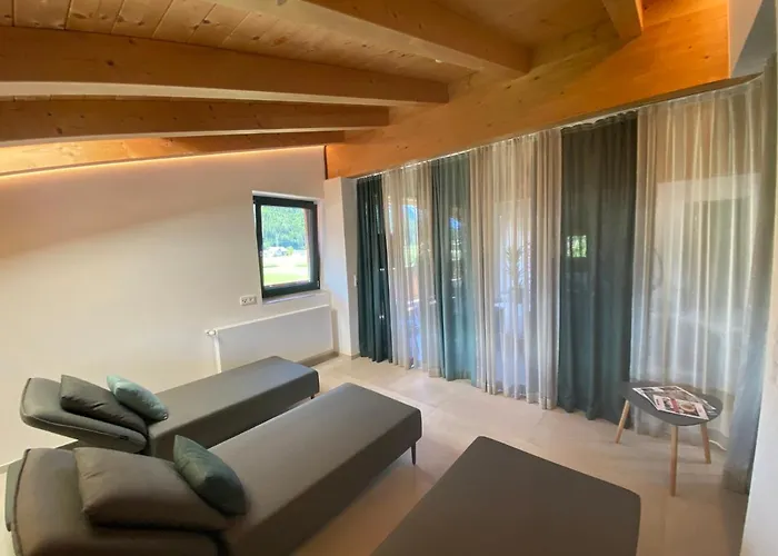 Der Dolomitenhof - Tristach Hotel