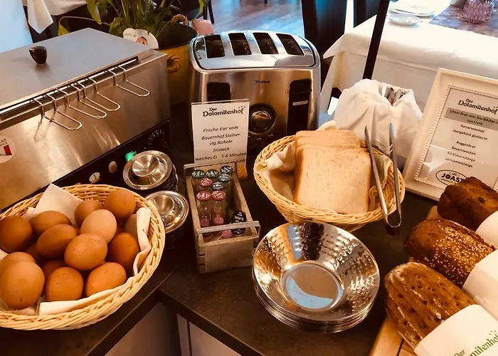 Hotel Der Dolomitenhof - Tristach 3*